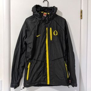 Nike Oregon rain coat